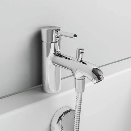 Ideal Standard Ceraline 1 Hole Bath Shower Mixer - BC191AA 6 Ideal Standard Ceraline 1 Hole Bath Shower Mixer - BC191AA - Image 4
