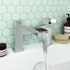 Edge Waterfall Bath Filler